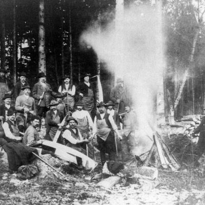 Waldarbeiter aus dem Forstbezirk Bruchsal, um 1900