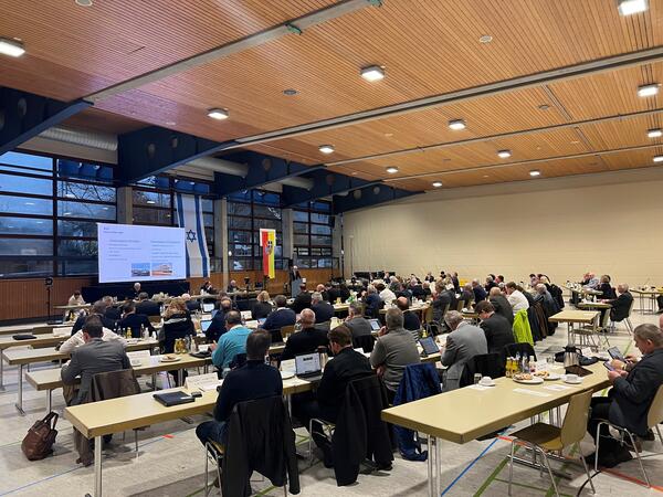 Am 16. November 2023 fand eine Kreistagssitzung in Kraichtal (OT Unteröwisheim) statt